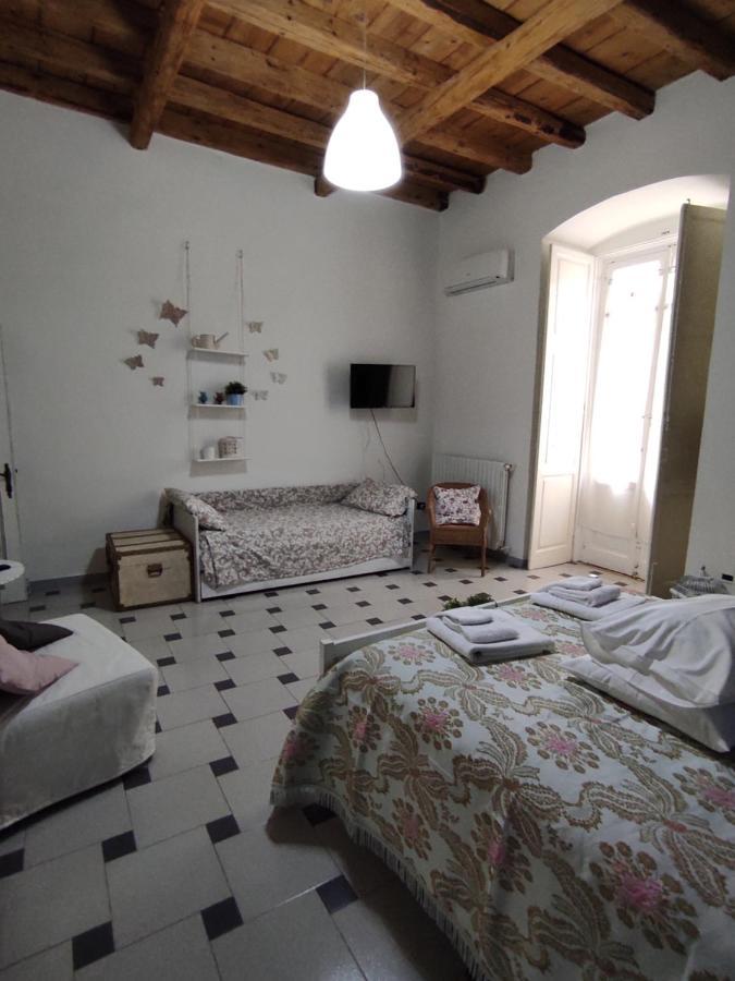 Terra Del Sole Bed & Breakfast Trani Ngoại thất bức ảnh